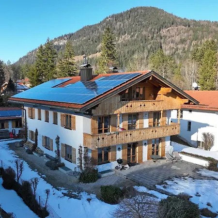 Apartman My - Traumhafte Mit Bergblick Und Sauna In Seenaehe